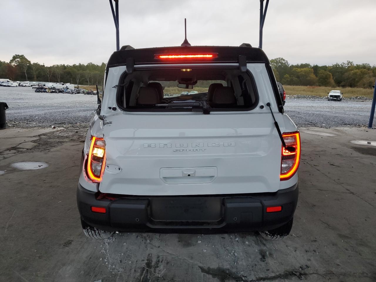 Ford Bronco Outer Banks Image 6
