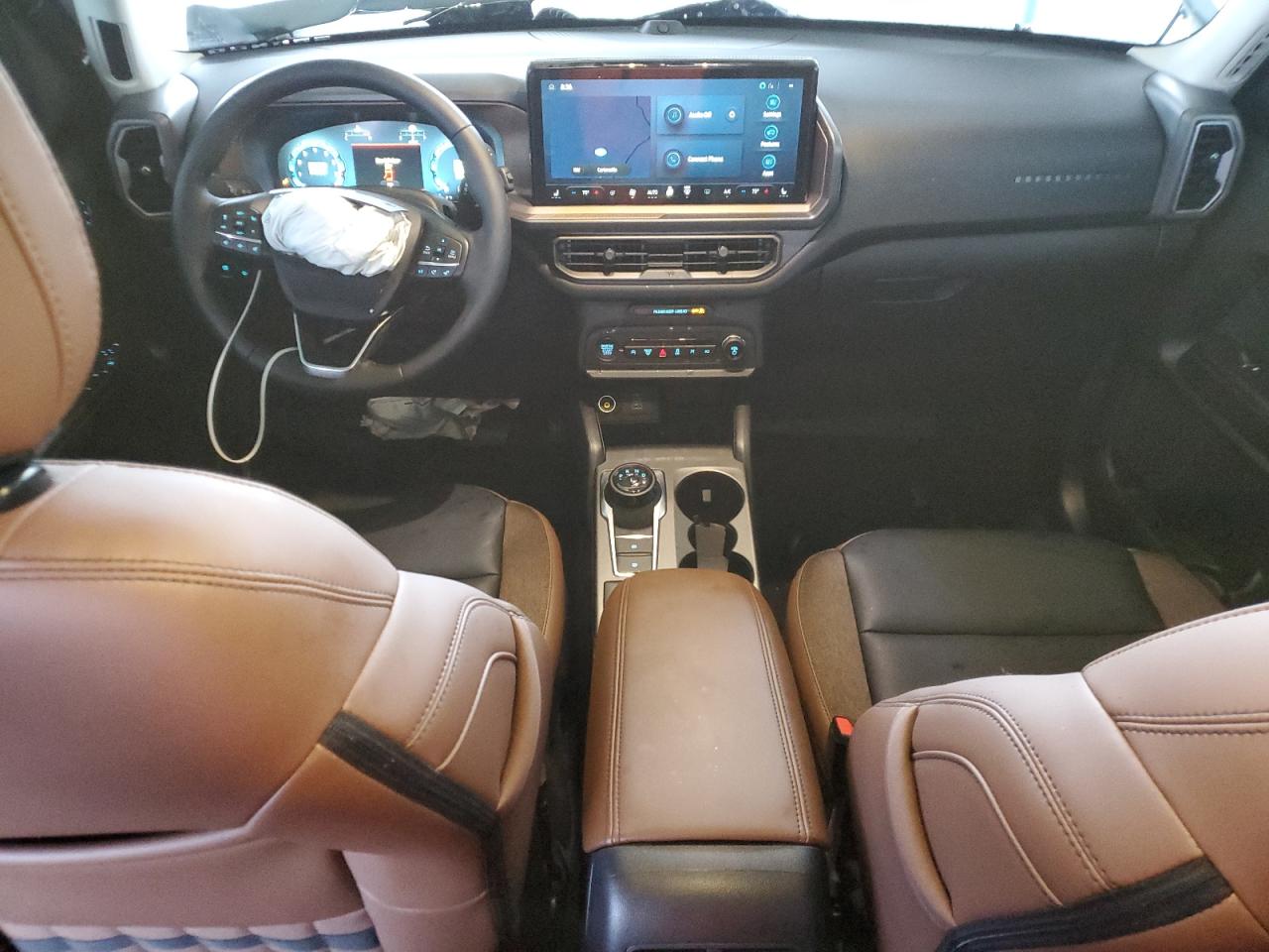 Ford Bronco Outer Banks Image 8