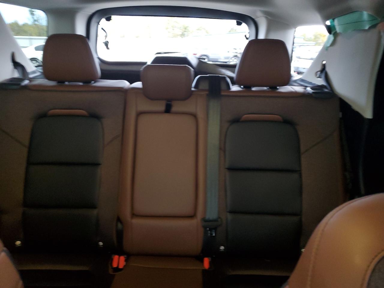 Ford Bronco Outer Banks Image 12