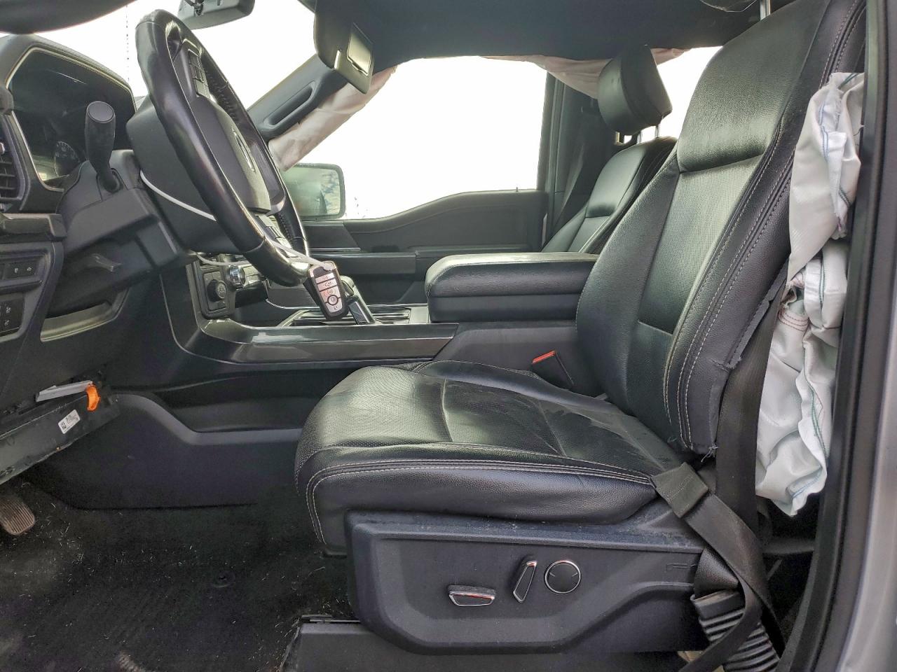 Ford F-150 Supercrew Image 10