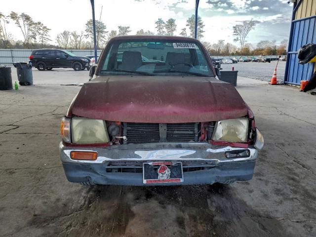 Toyota Tacoma Image 4