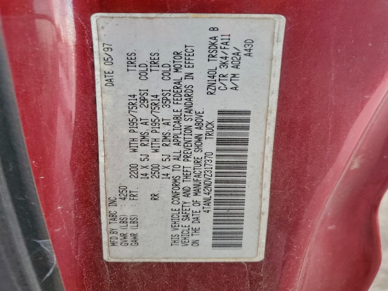 Toyota Tacoma Image 12