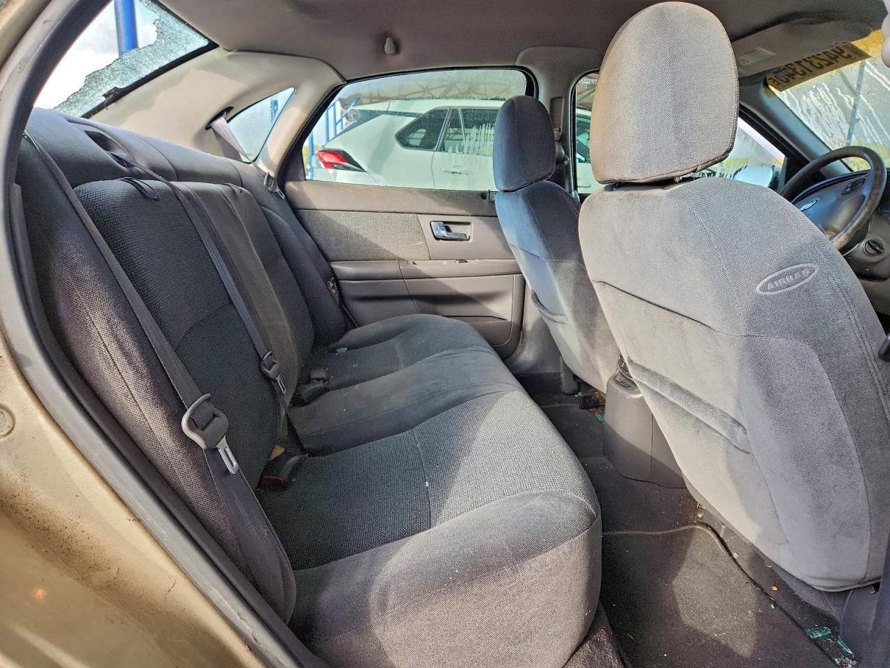 Ford Taurus Ses Ses Image 8