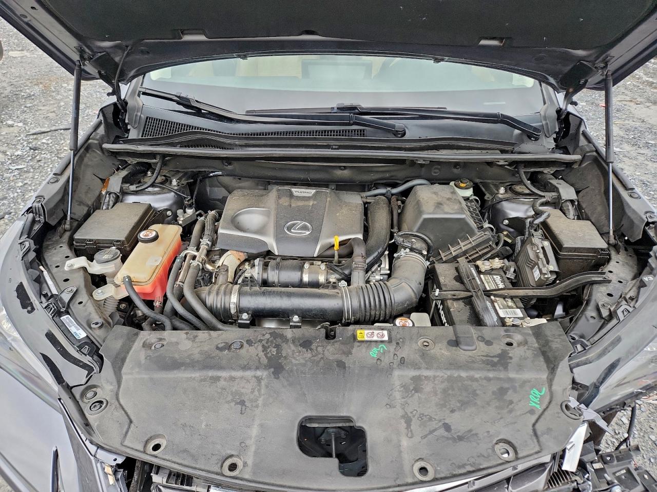 Lexus NX 300 Image 10