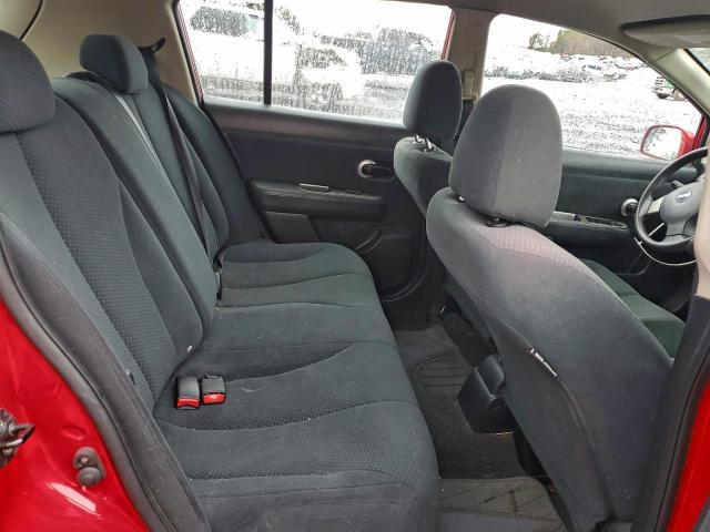 Nissan Versa S Image 8