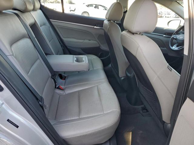 Hyundai ELANTRA Sel Image 10