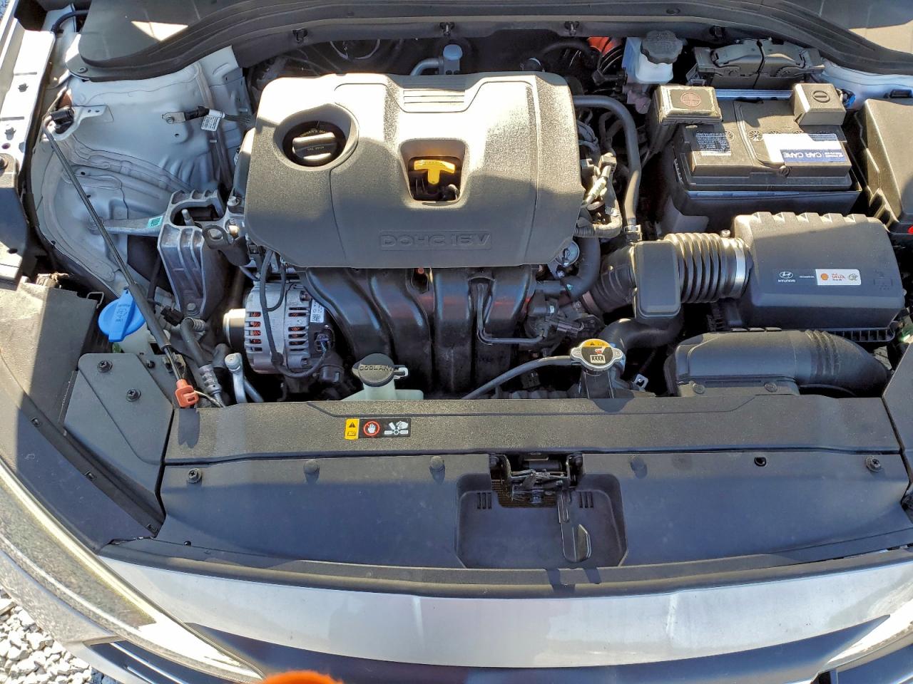 Hyundai ELANTRA Sel Image 8