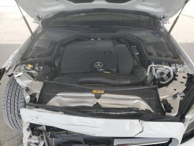 Mercedes-Benz C-Class 300 Image 12