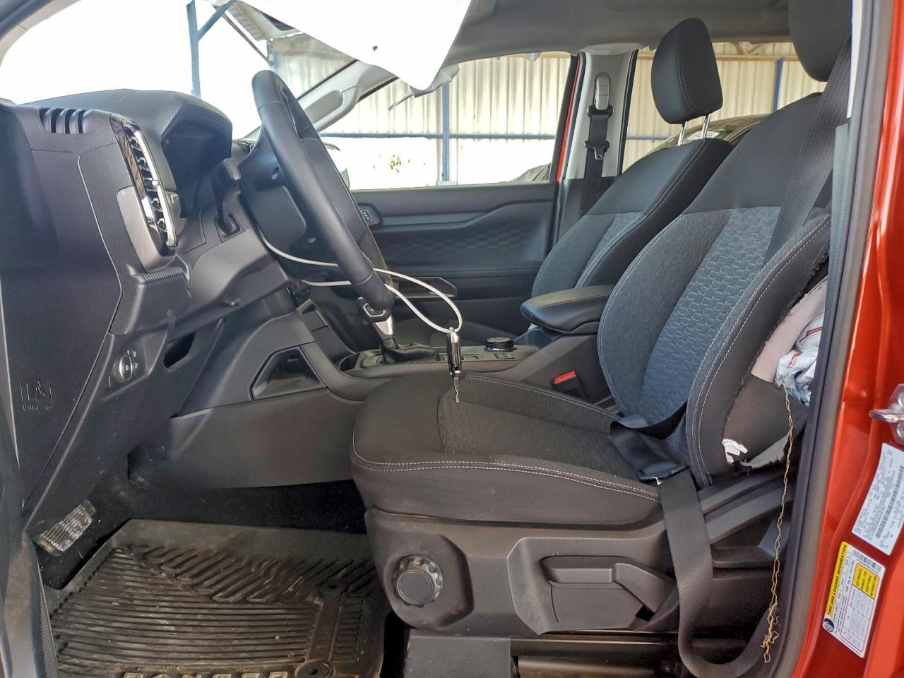 Ford Ranger Xlt Image 2