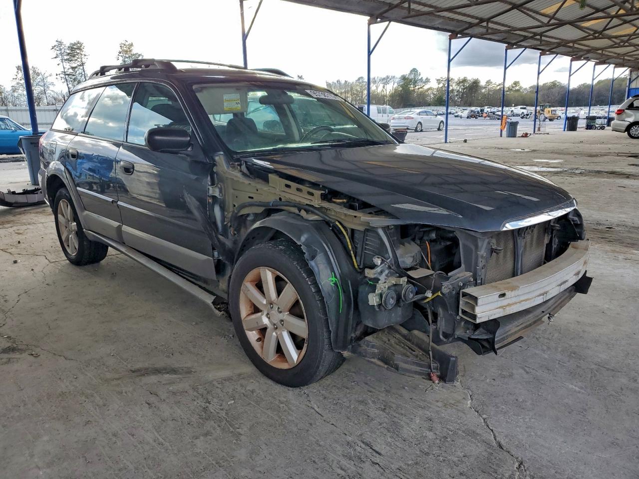 Subaru Outback 2.5i Image 2