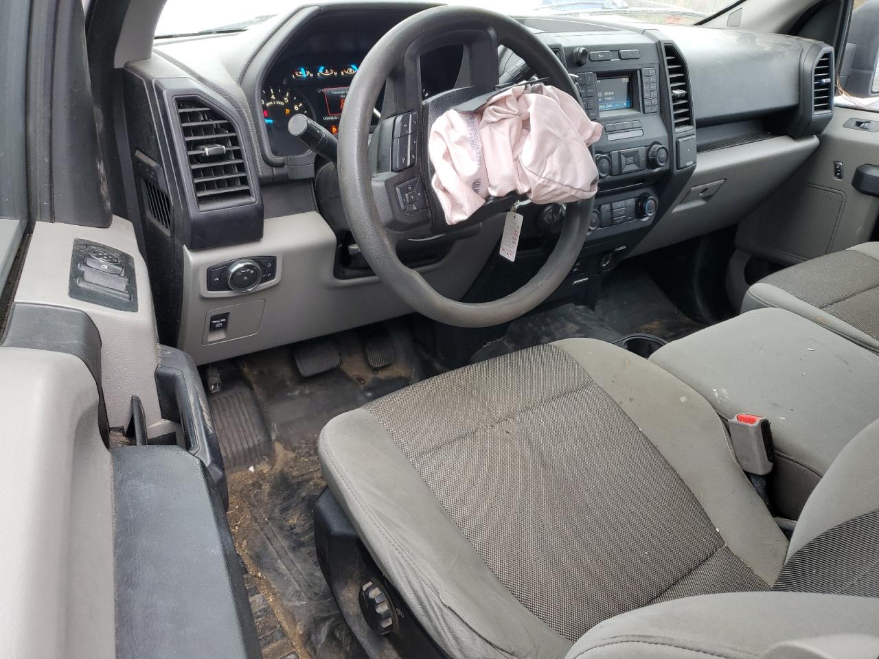 Ford F-150 Super Cab Image 7