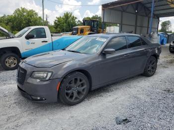  Salvage Chrysler 300