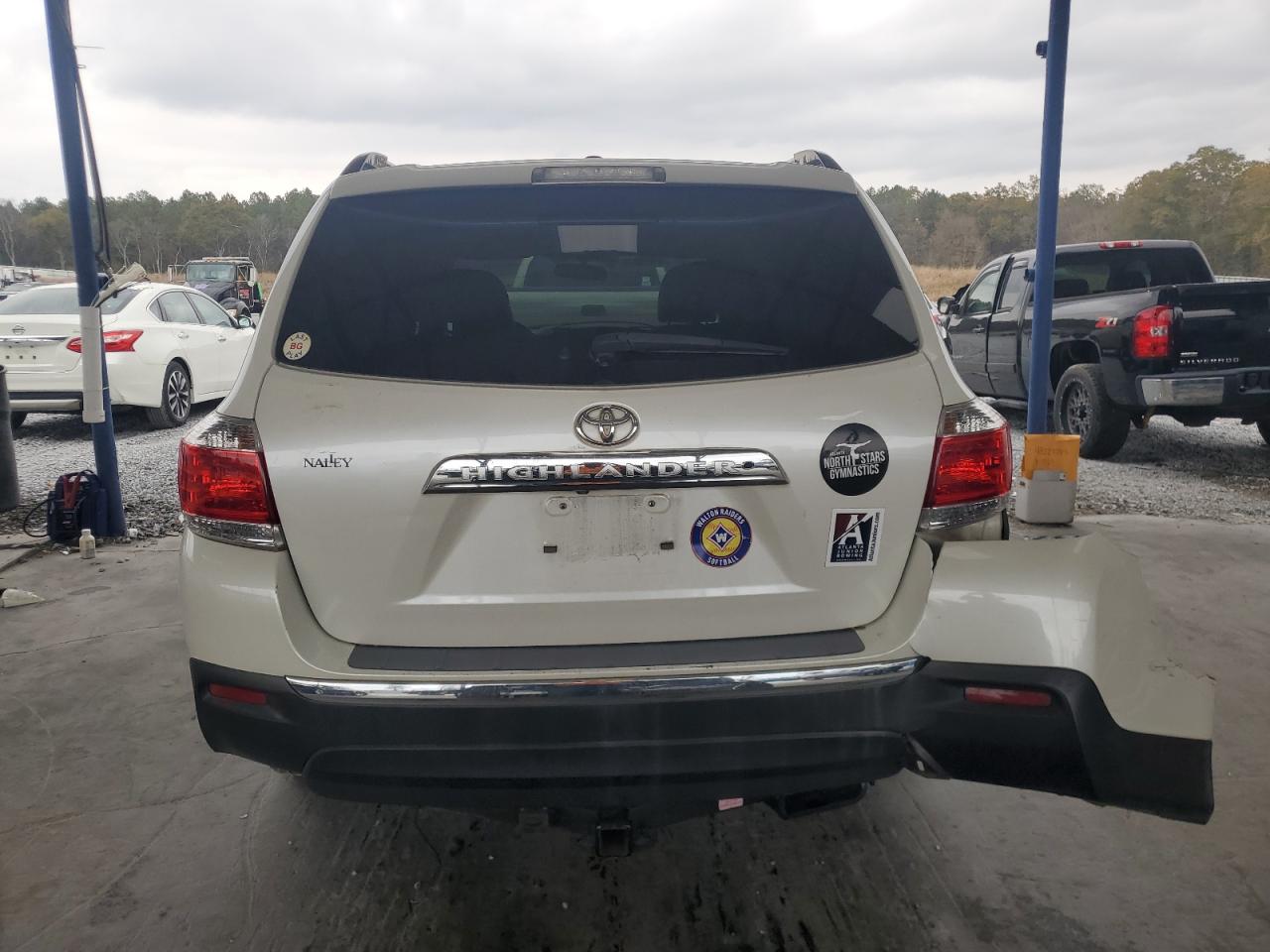 Toyota Highlander Limited Image 8