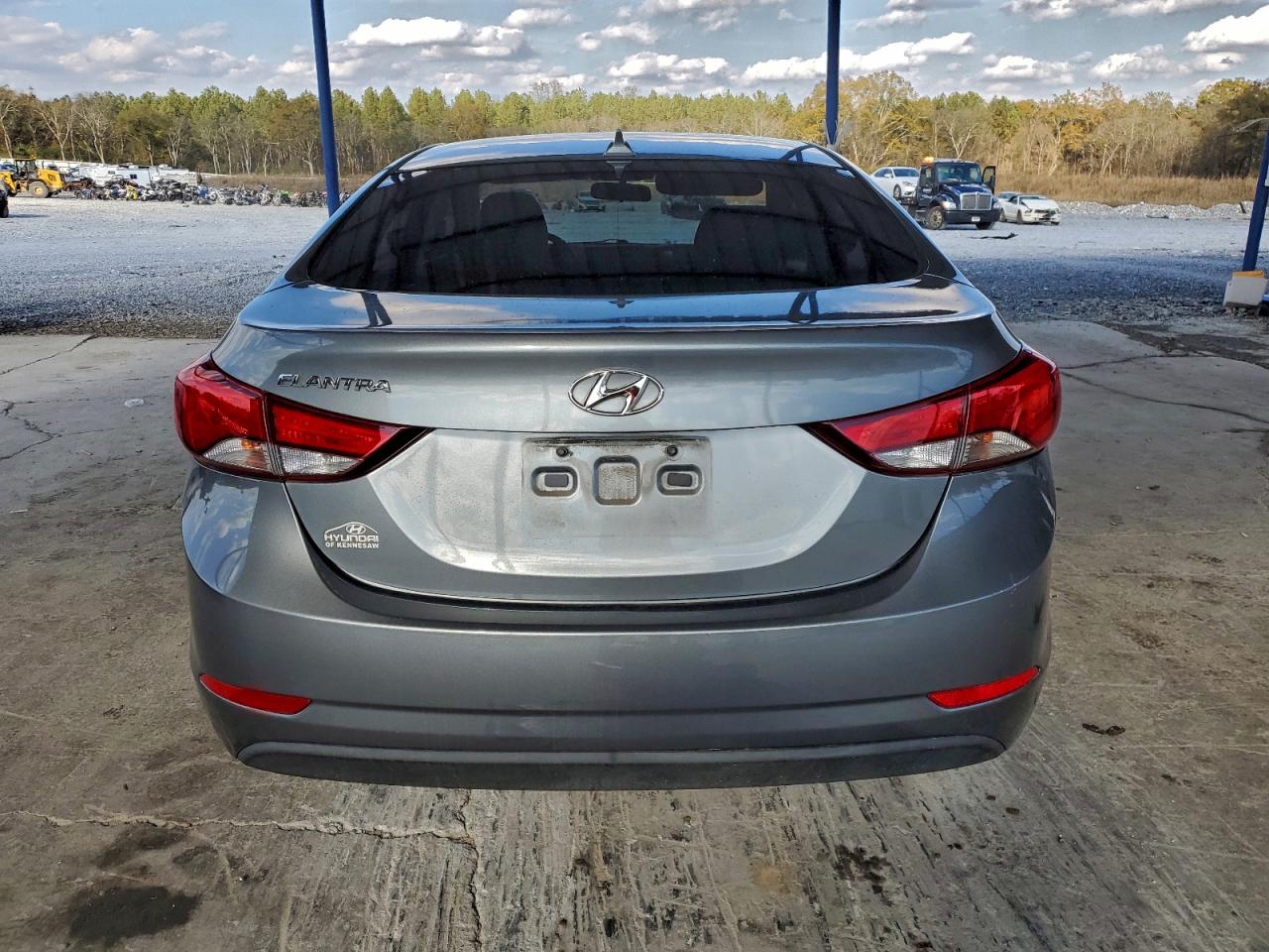 Hyundai ELANTRA Se Image 7