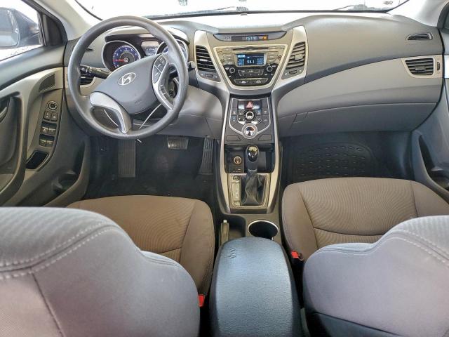 Hyundai ELANTRA Se Image 10