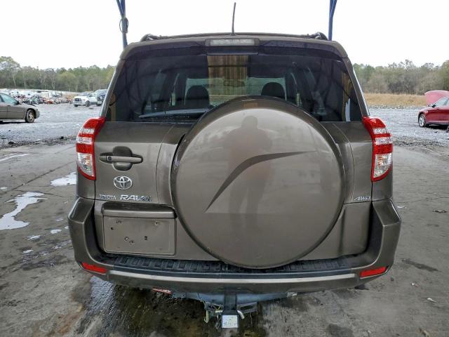 Toyota RAV4 Limited Image 9