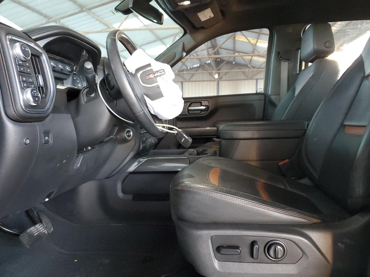 GMC Sierra K1500 At4 Image 9