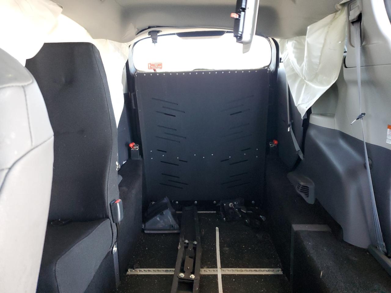 Toyota Sienna Xle Image 13