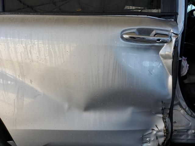 Toyota Sienna Xle Image 8