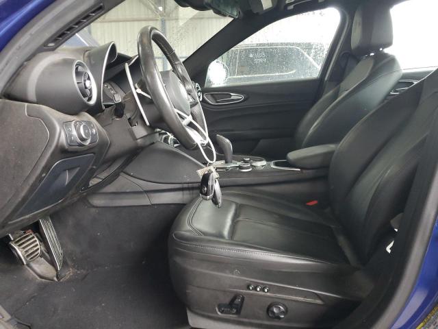 Alfa Romeo Giulia Image 9