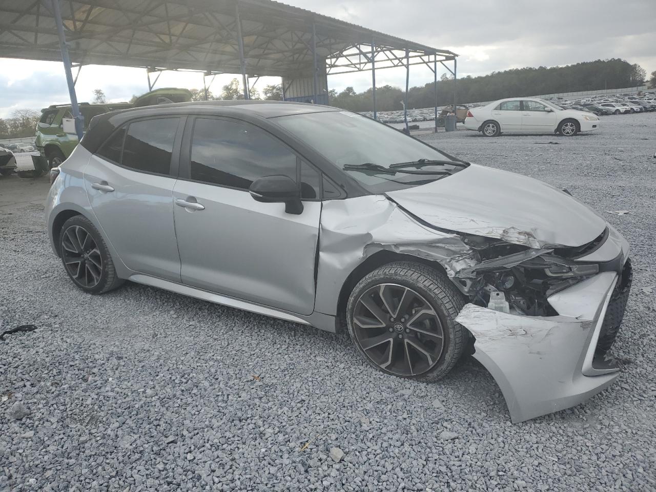 Toyota Corolla Xse Image 5