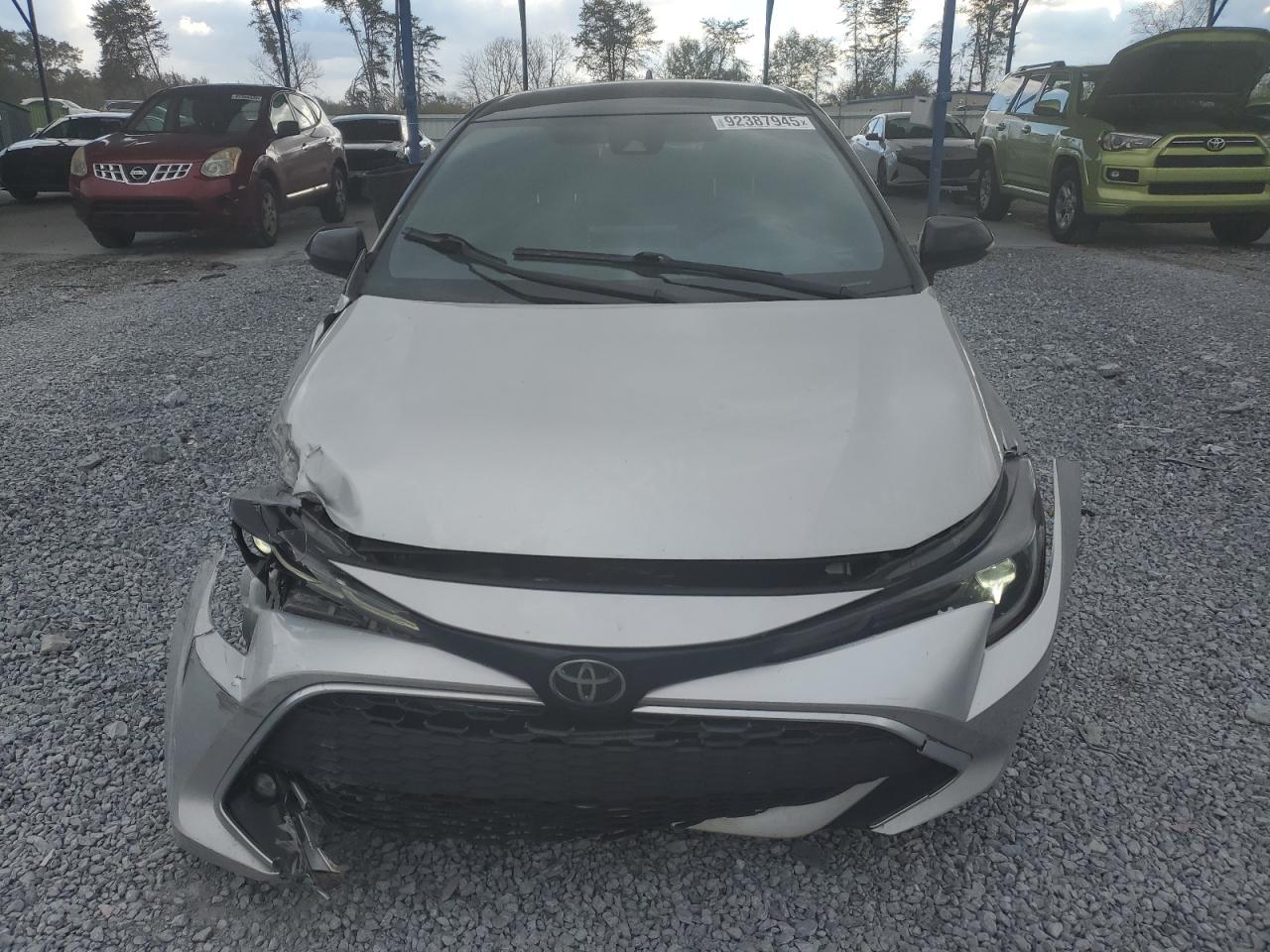 Toyota Corolla Xse Image 12