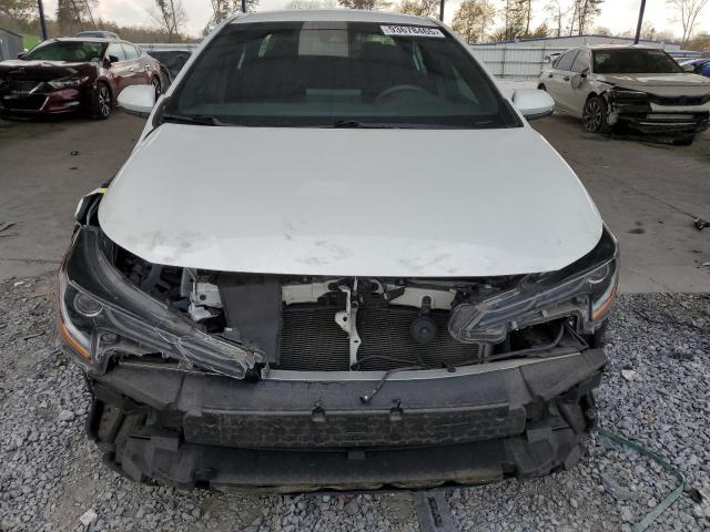 Toyota Corolla Se Image 4