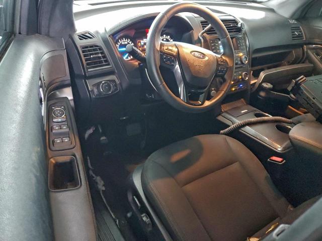 Ford Explorer Police Interceptor Image 10