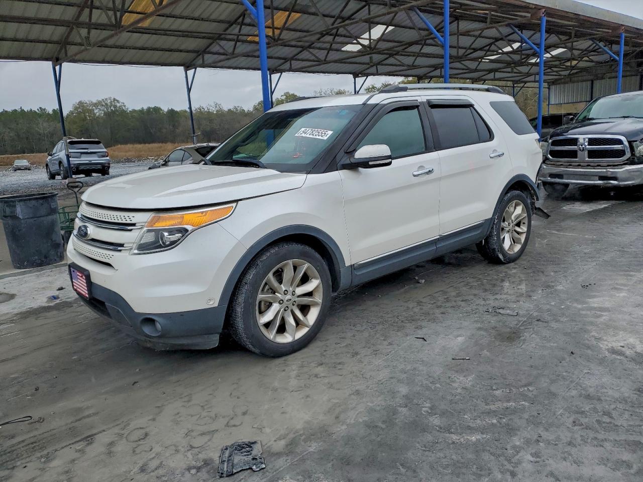 Ford Explorer Limited Image 1