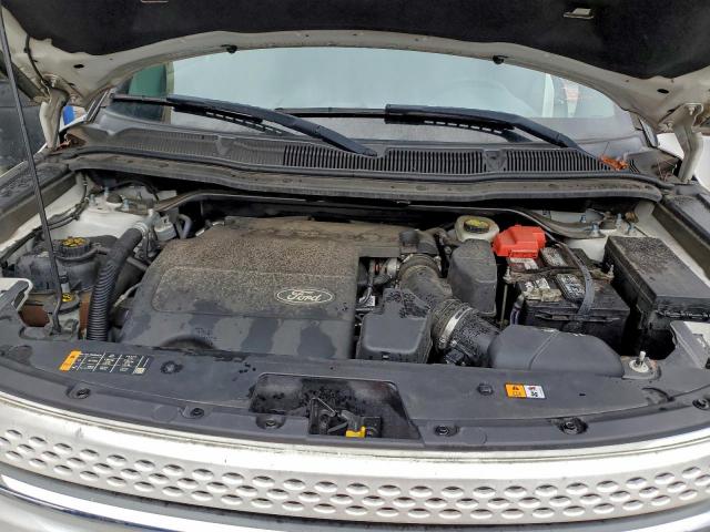 Ford Explorer Limited Image 11