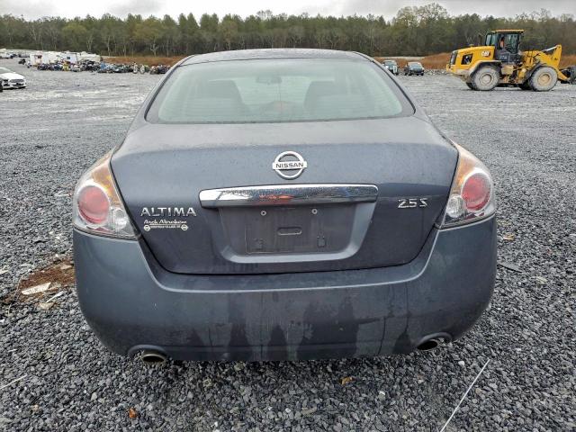 Nissan Altima 2.5 Image 12