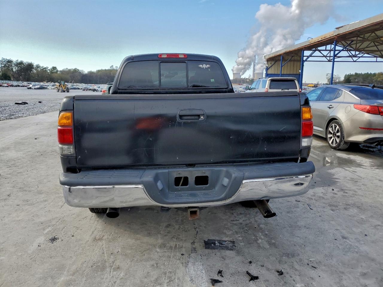 Toyota Tundra Access Cab Limited Image 3