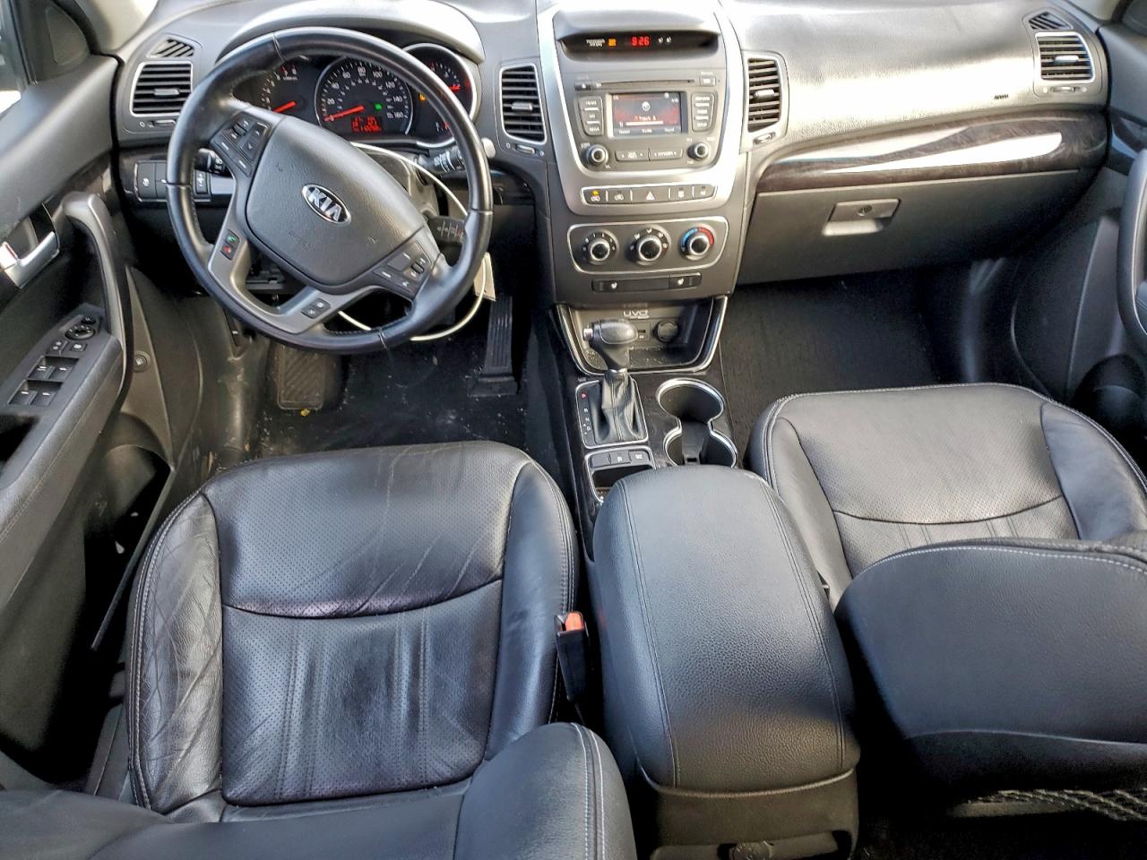 Kia Sorento Lx Image 2