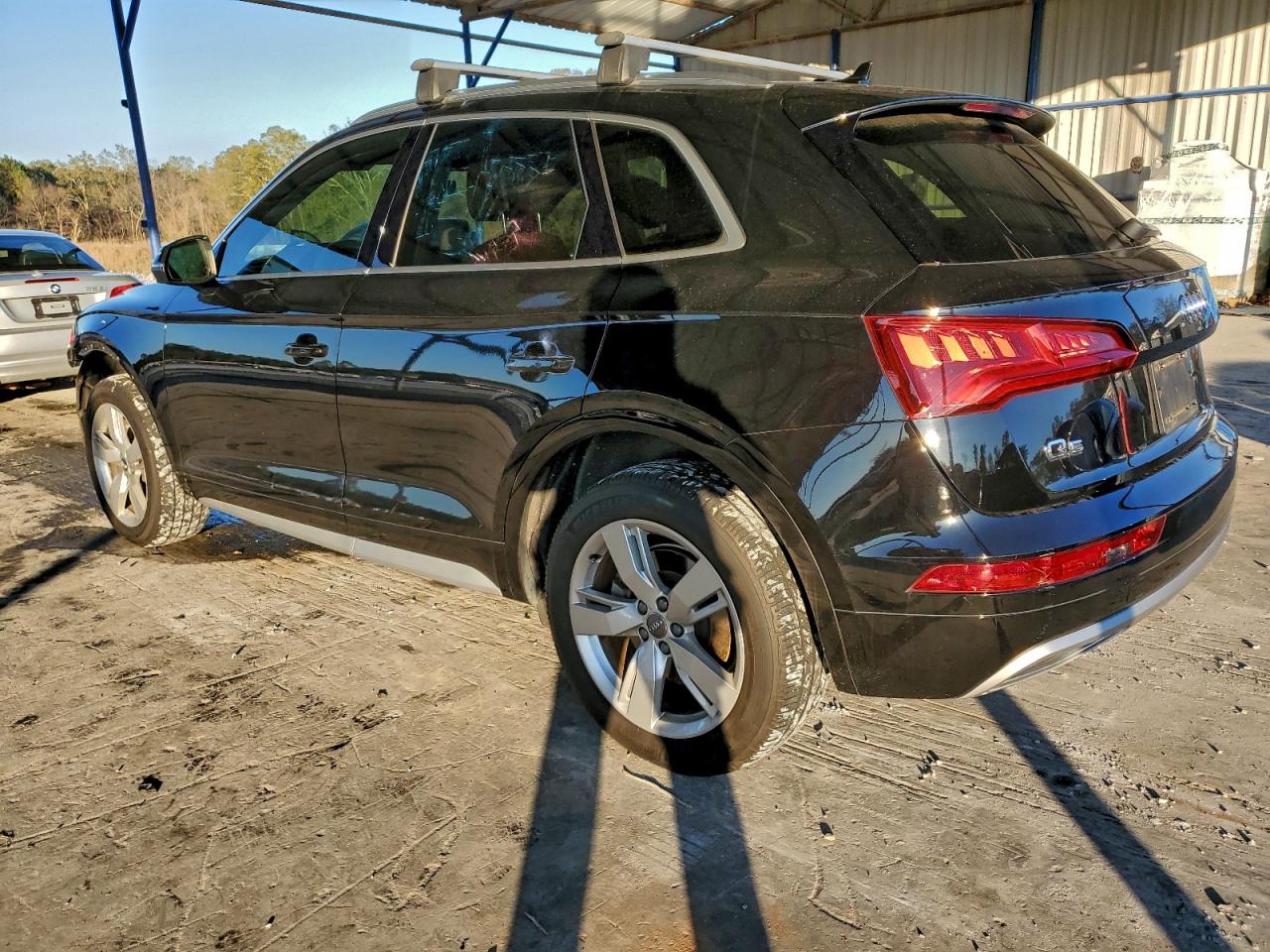 Audi Q5 Premium Image 2