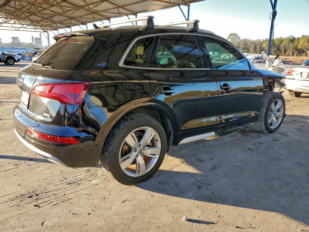Audi Q5 Premium Image 12