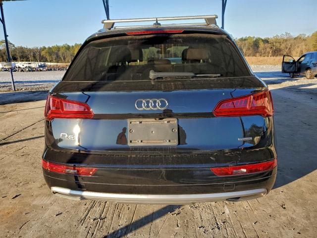 Audi Q5 Premium Image 9