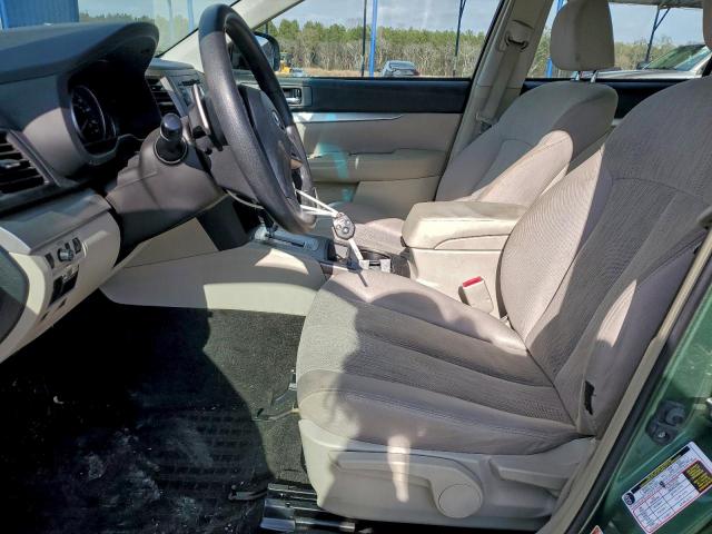 Subaru Outback 2.5i Image 8