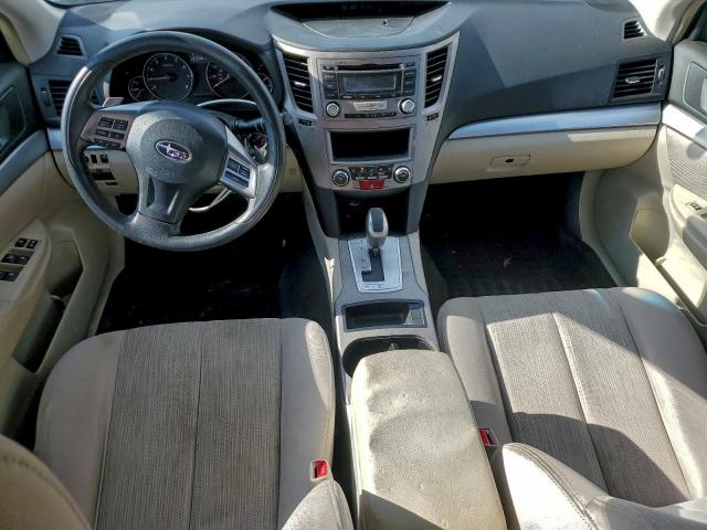 Subaru Outback 2.5i Image 3