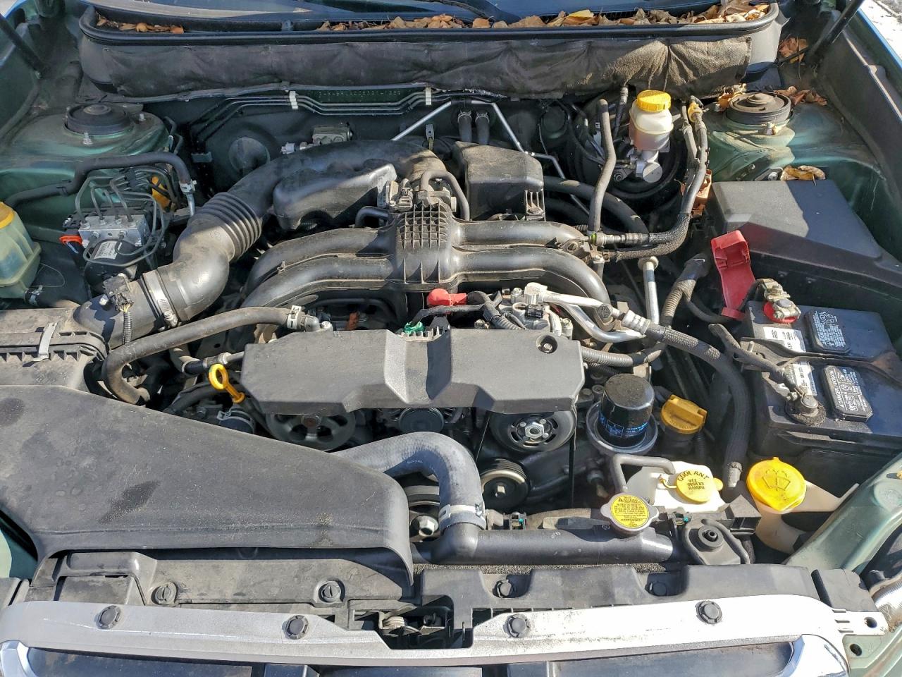 Subaru Outback 2.5i Image 9