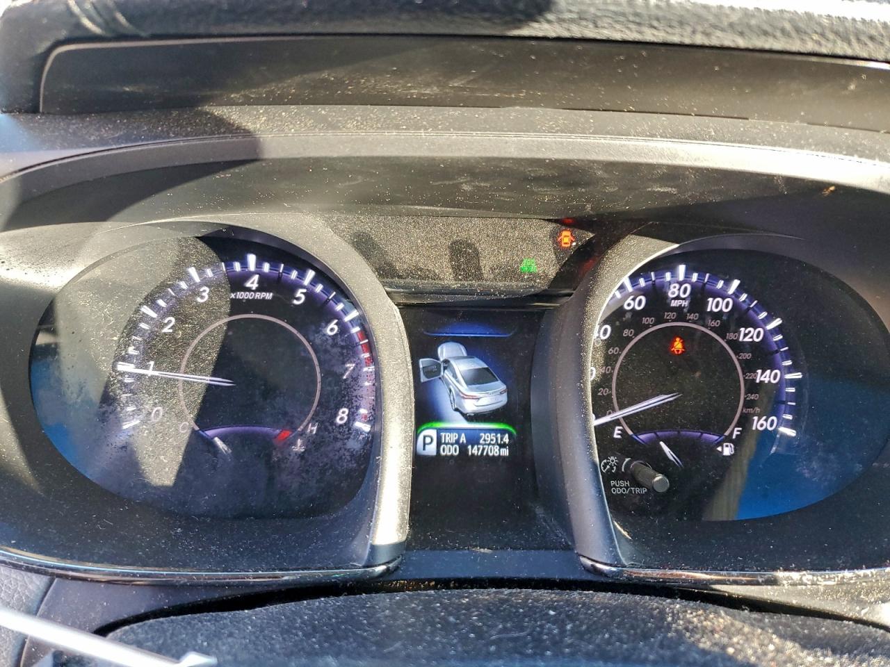 Toyota Avalon Xle Image 3