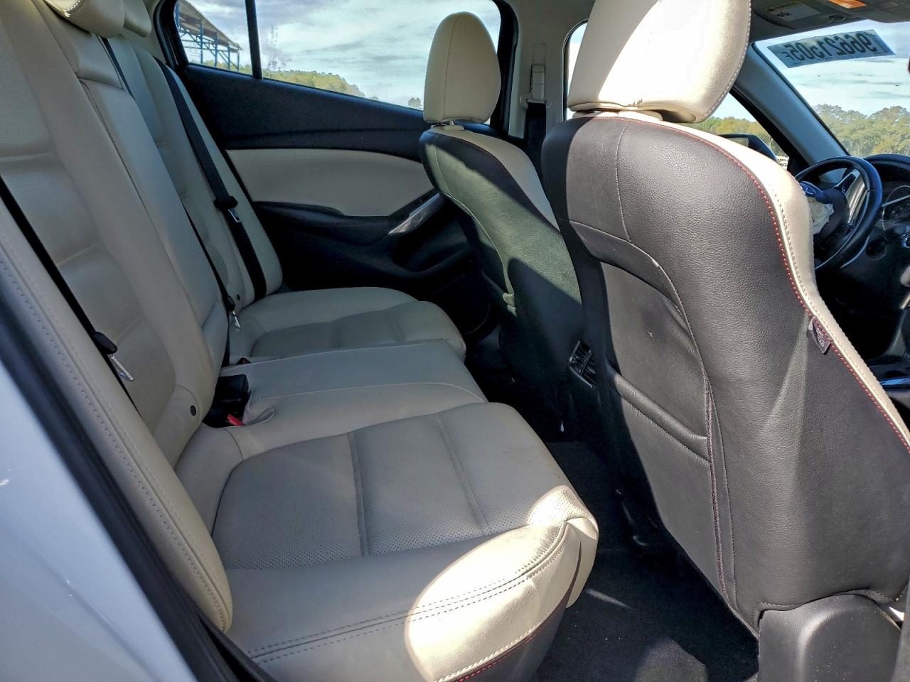 Mazda 6 Grand Touring Image 10