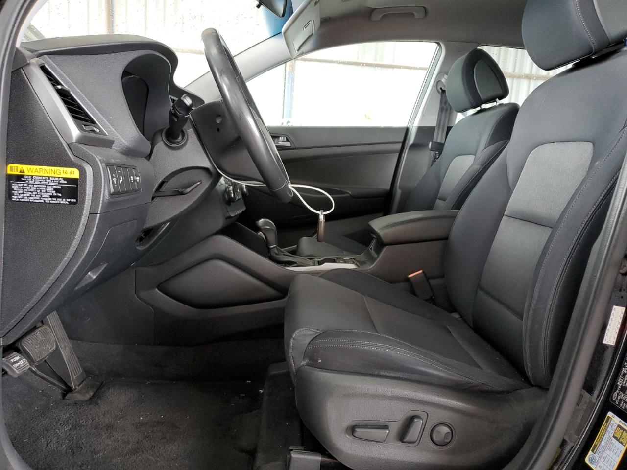 Hyundai TUCSON Limited Image 13