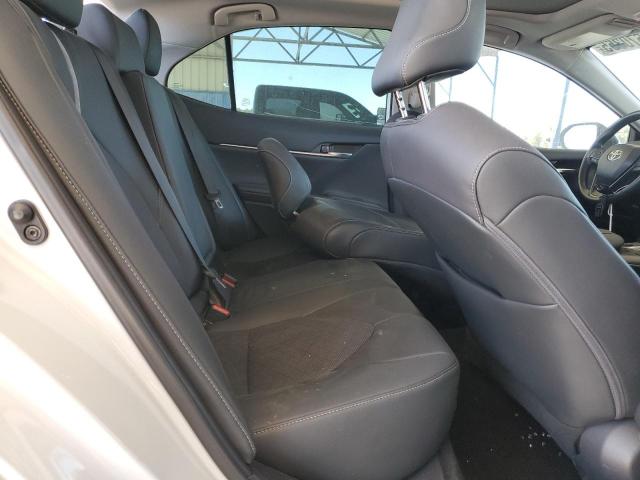 Toyota Camry Xse Image 9