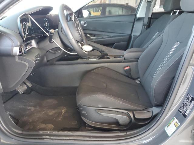 Hyundai ELANTRA Sel Image 10