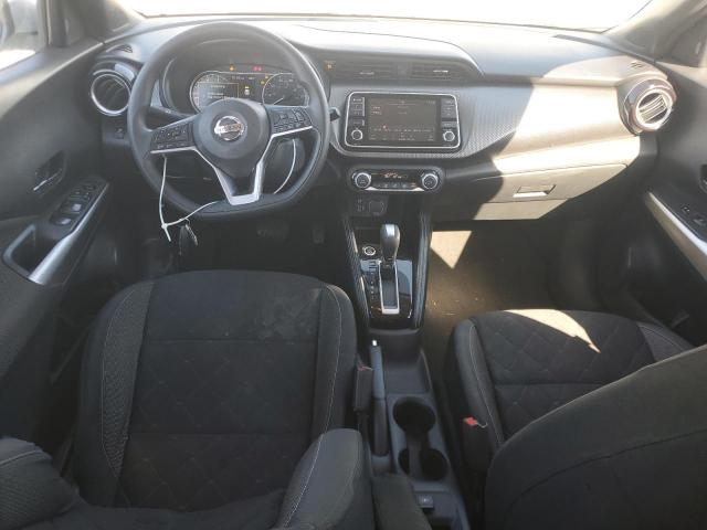 Nissan Kicks S Image 8