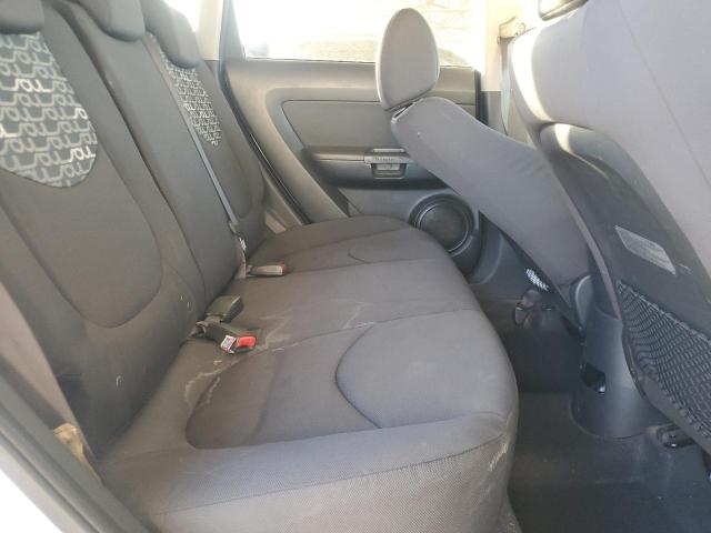 Kia Soul + Image 13