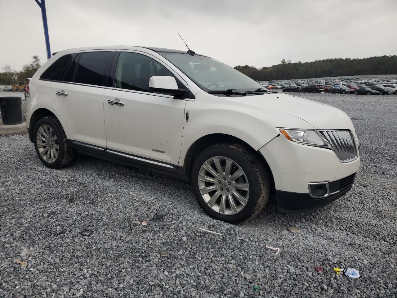 Lincoln MKX Image 3