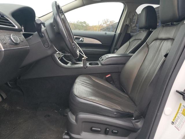 Lincoln MKX Image 12