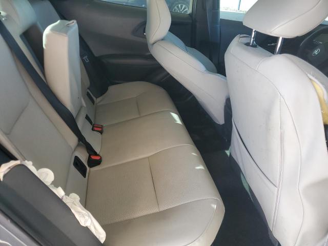 Toyota Prius Le Image 11