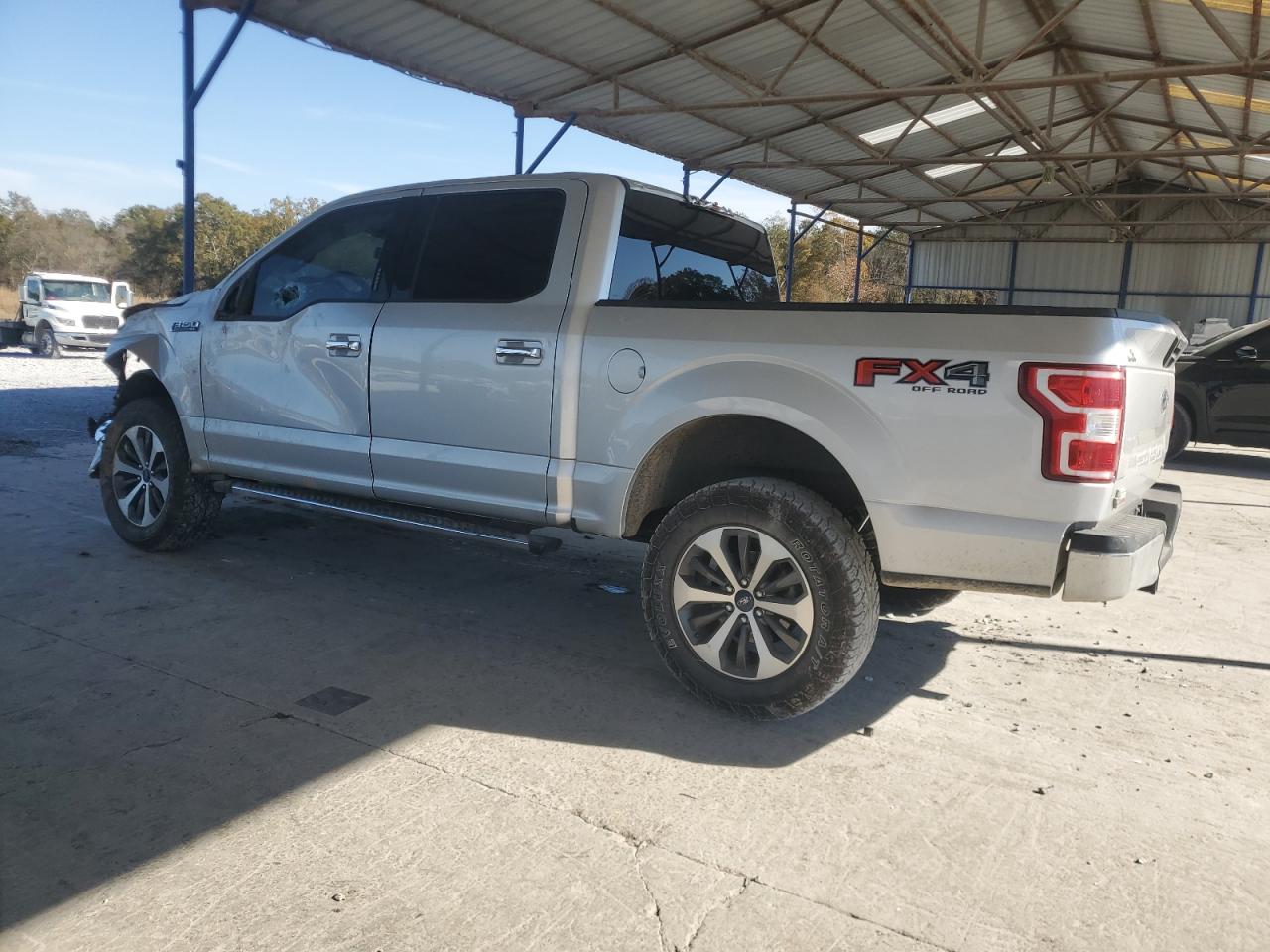 Ford F-150 Supercrew Image 7